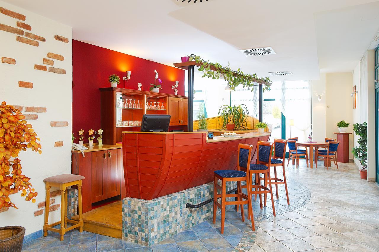 Hotel Paganini Brandýs nad Labem-Stará Boleslav 外观 照片
