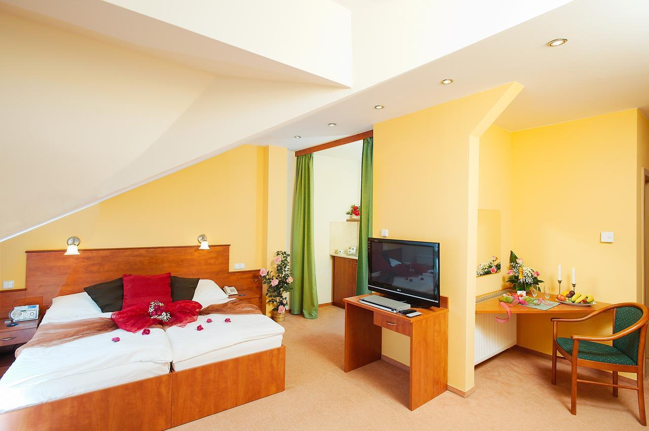 Hotel Paganini Brandýs nad Labem-Stará Boleslav 外观 照片